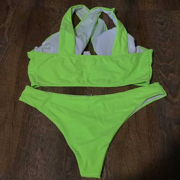 SHEIN cross underwire bathing suit - Picture 2 of 3